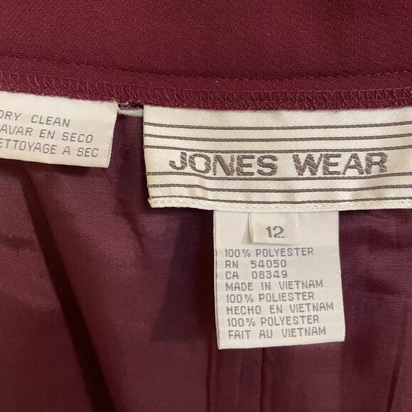 JONES WEAR SIZE 12 DARK BERRY SUIT WITH LINED LONG JACKET AND SKIRT - Picture 11 of 12